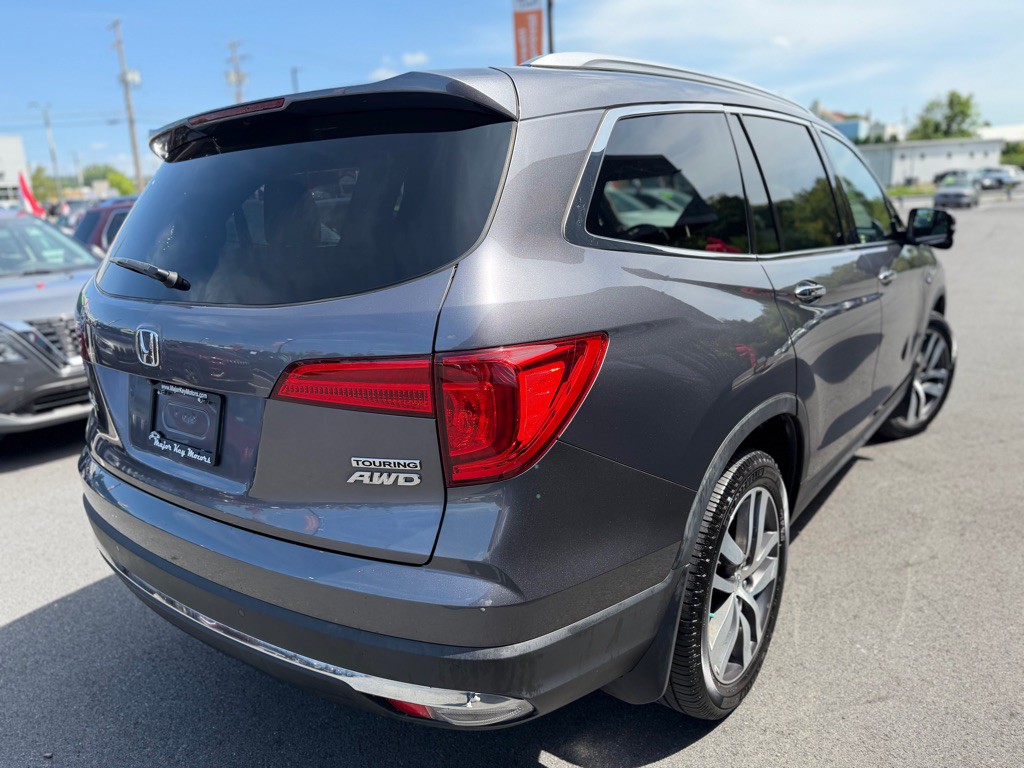 2018 Honda Pilot Image 6