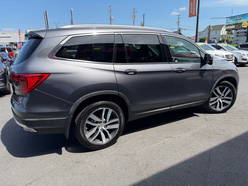 2018 Honda Pilot Image 7