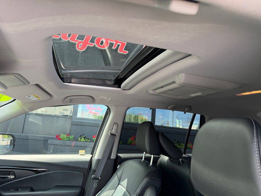 2018 Honda Pilot Image 21