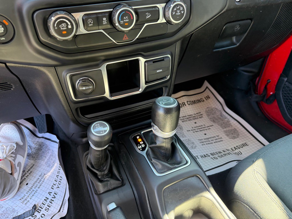 2018 Jeep Wrangler Unlimited Image 17