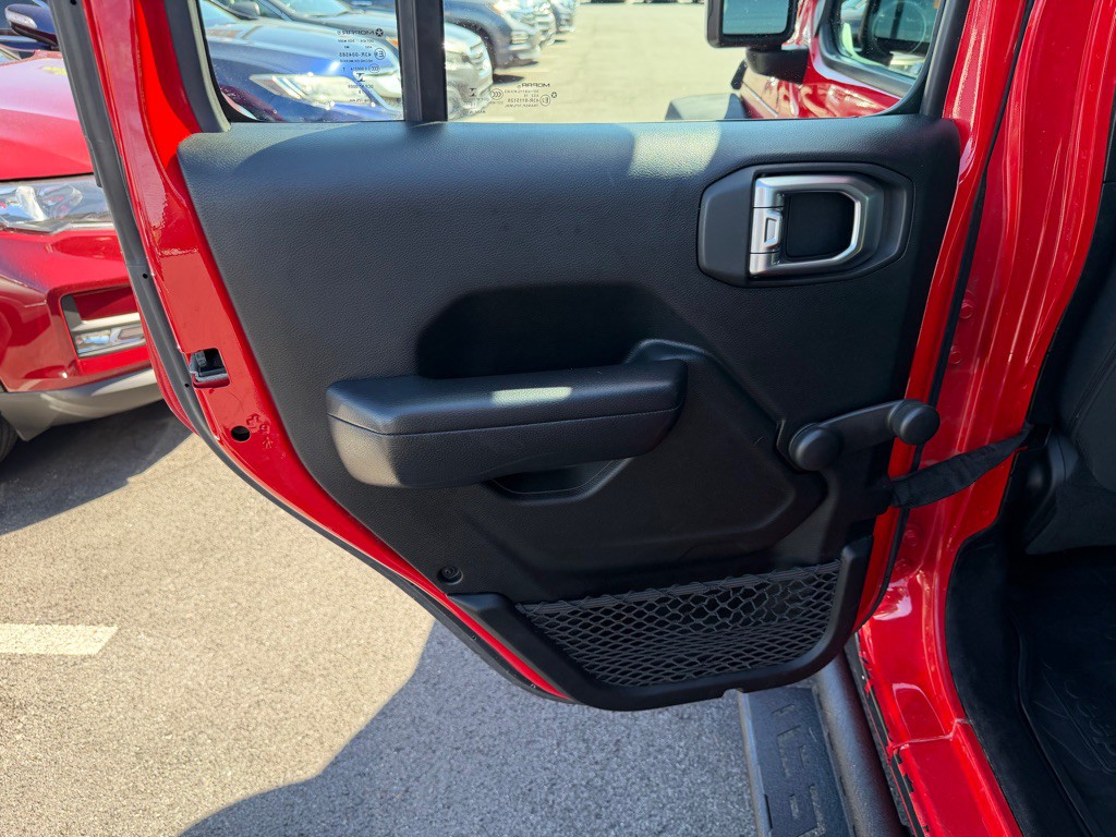 2018 Jeep Wrangler Unlimited Image 19