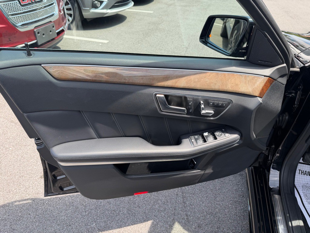 2014 Mercedes-Benz E-Class Image 12