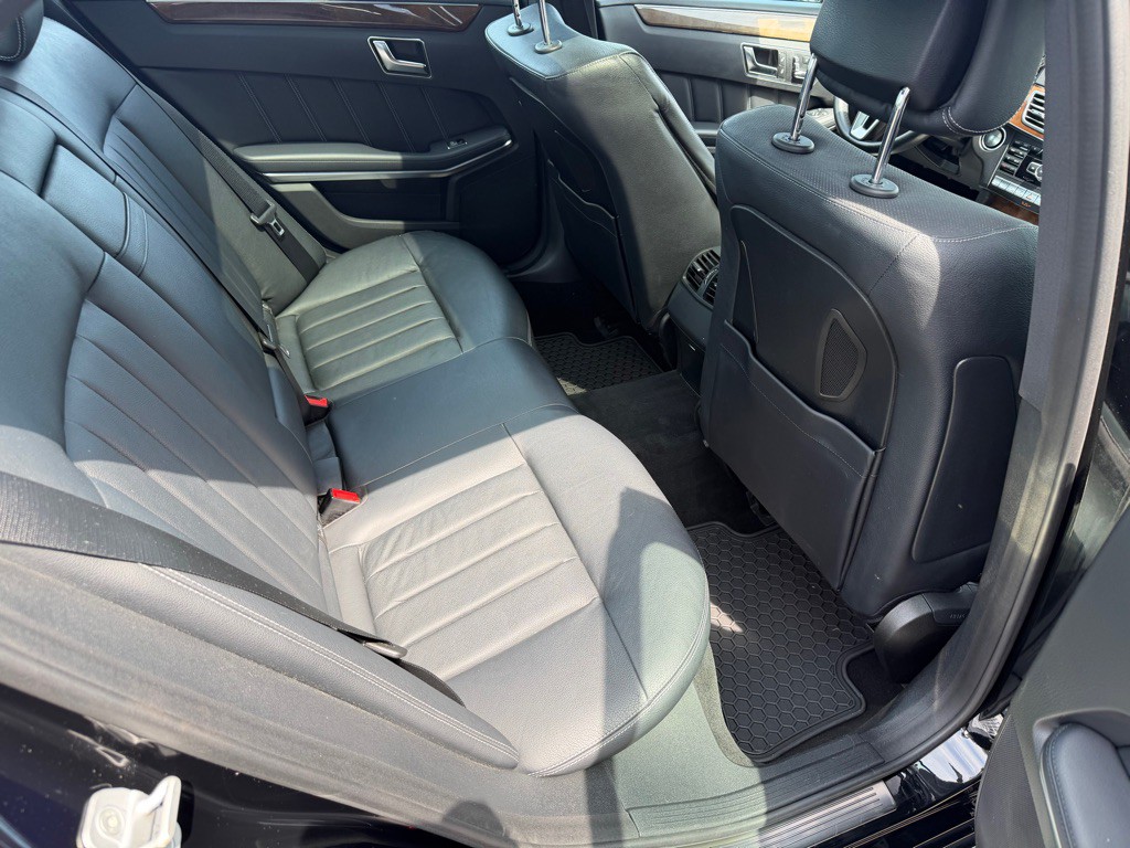 2014 Mercedes-Benz E-Class Image 25