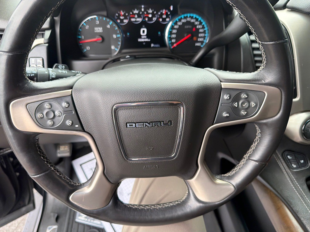 2018 GMC Yukon Image 17