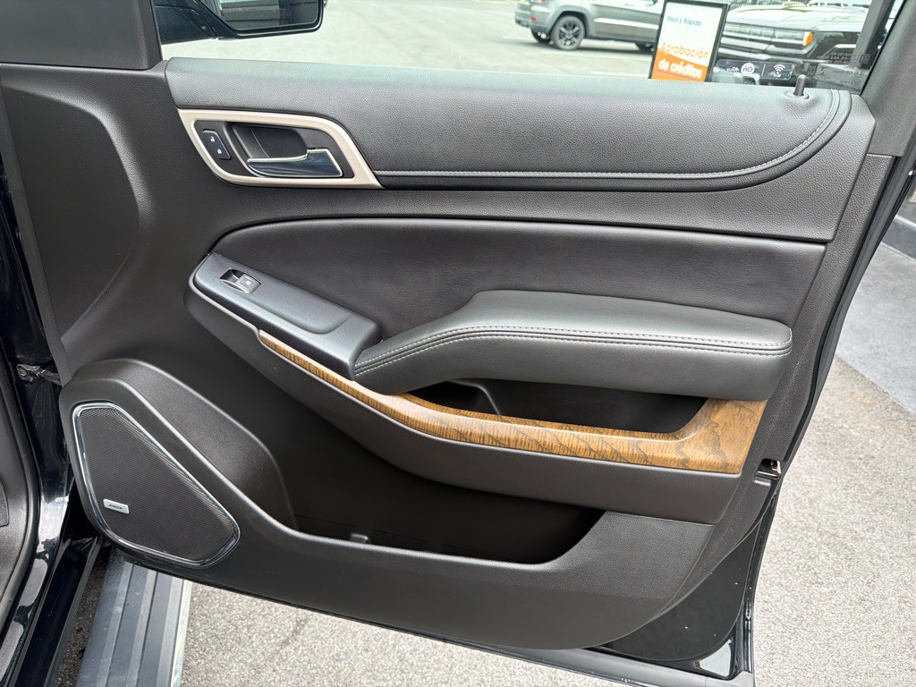 2018 GMC Yukon Image 32