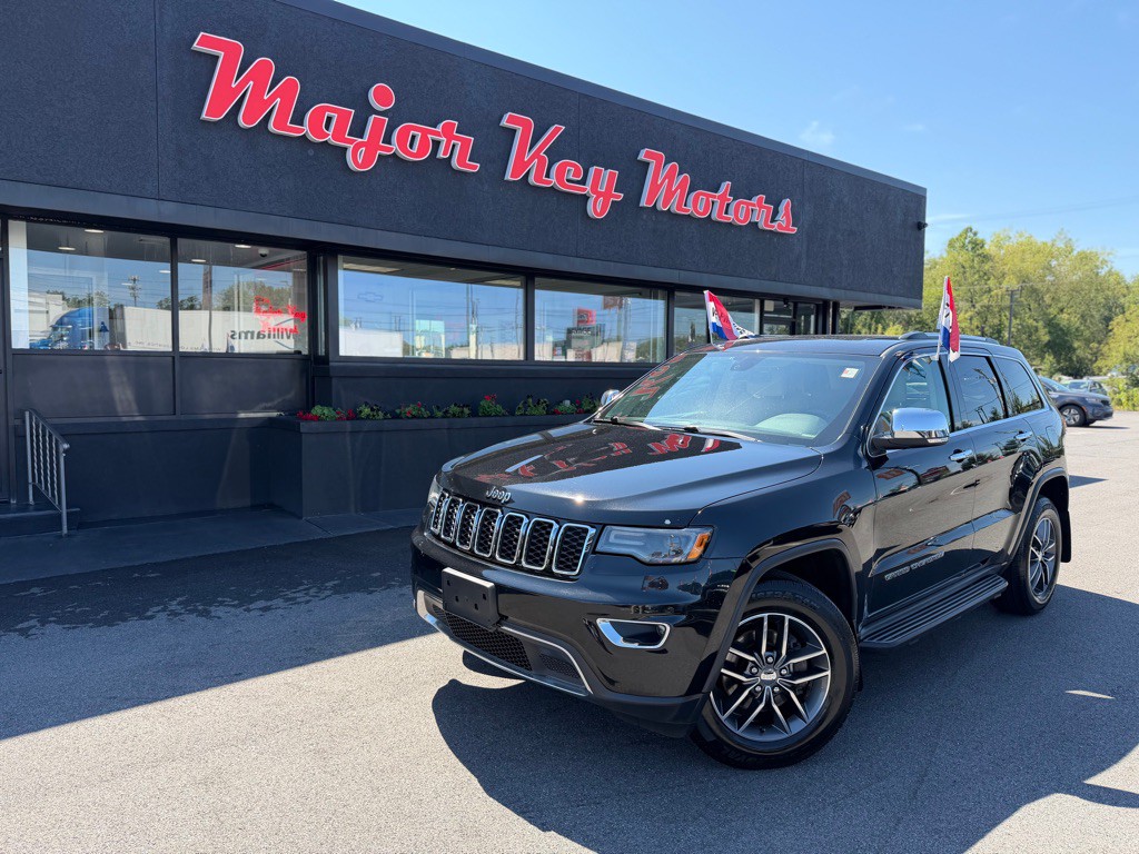 2017 Jeep Grand Cherokee Image 1