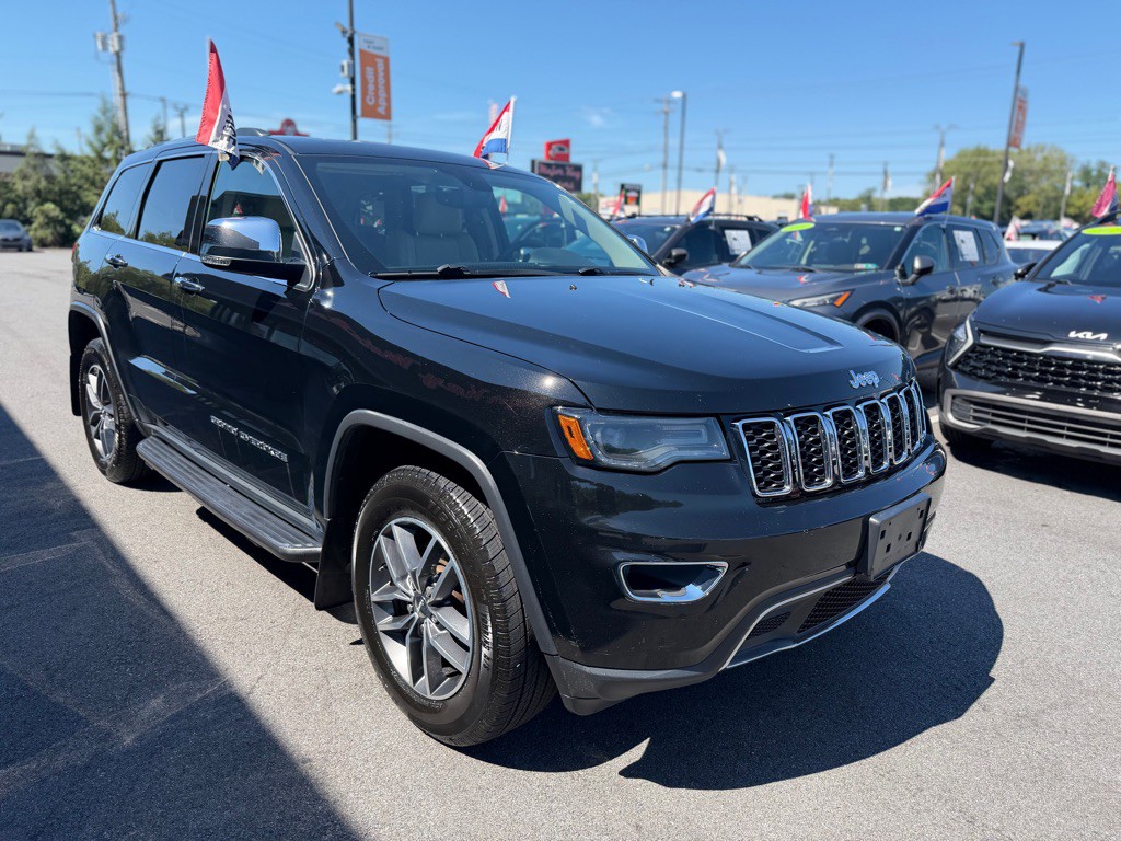 2017 Jeep Grand Cherokee Image 8