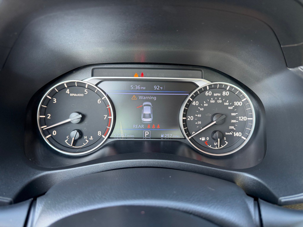 2025 Nissan Altima Image 14