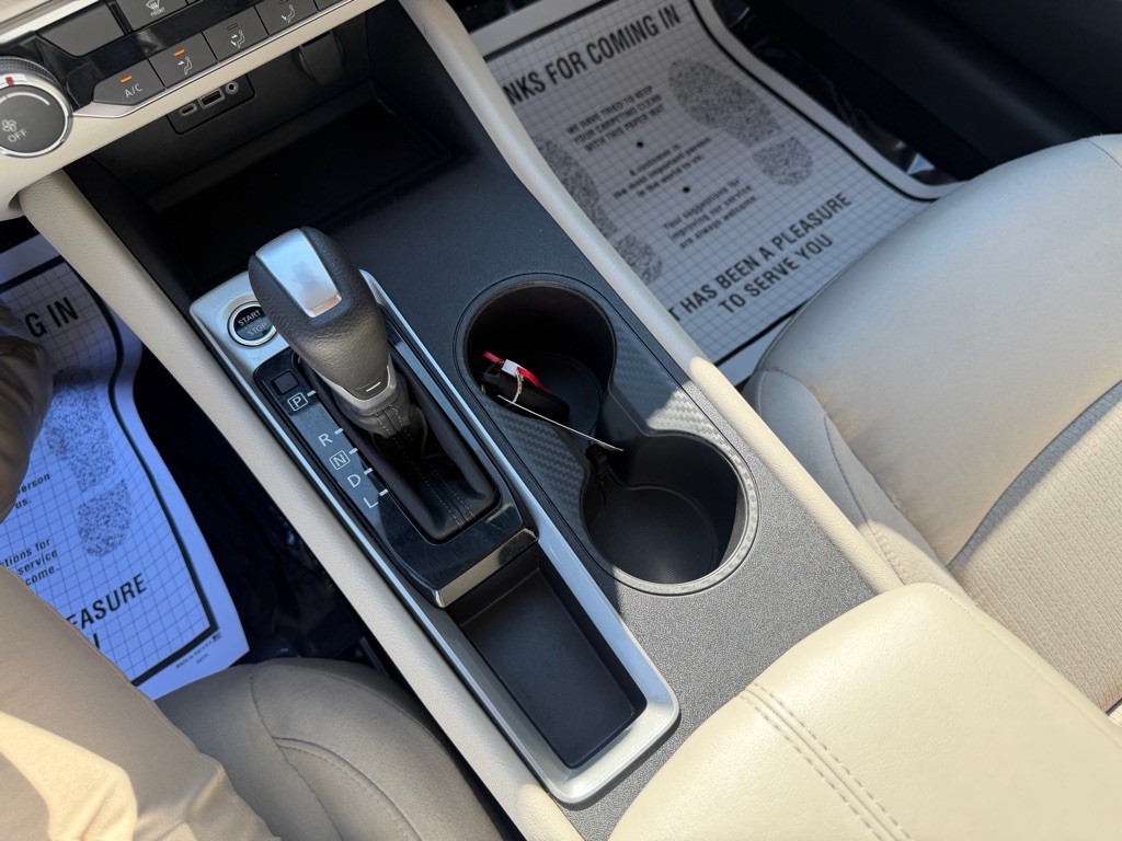 2025 Nissan Altima Image 19