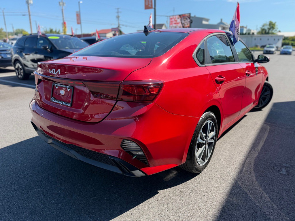 2024 Kia Forte Image 6