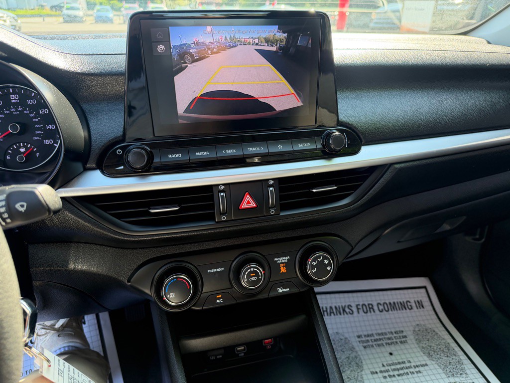 2024 Kia Forte Image 16
