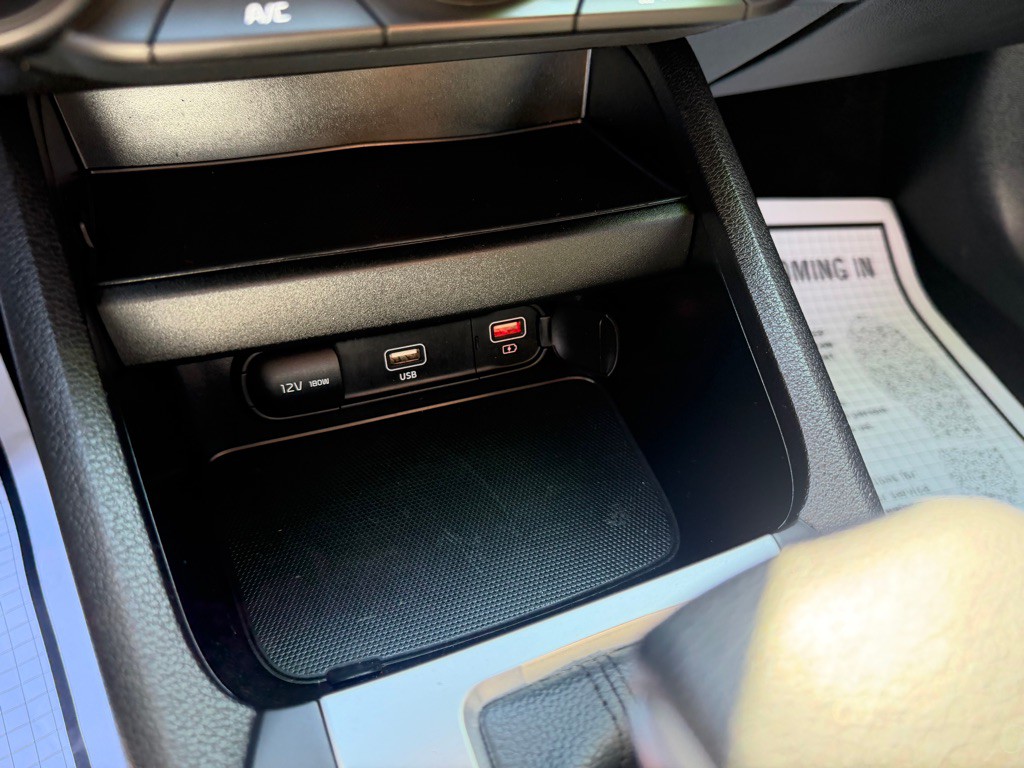 2024 Kia Forte Image 17