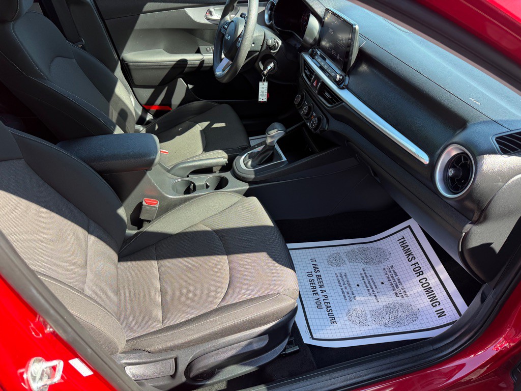 2024 Kia Forte Image 25