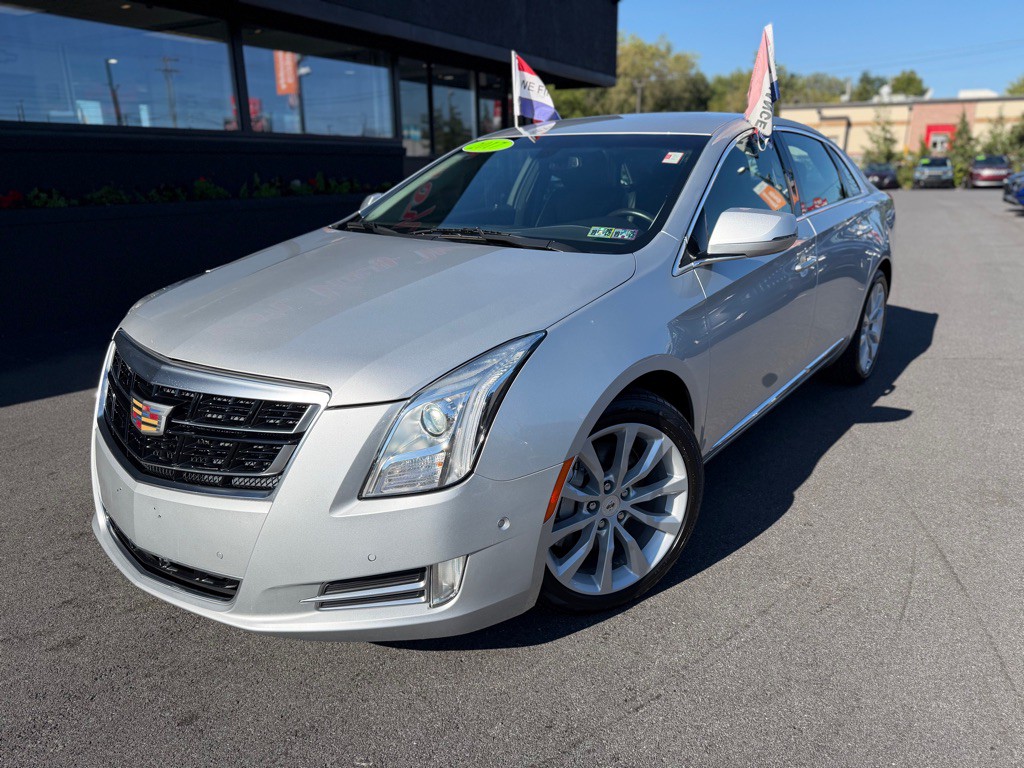 2017 Cadillac XTS Image 2