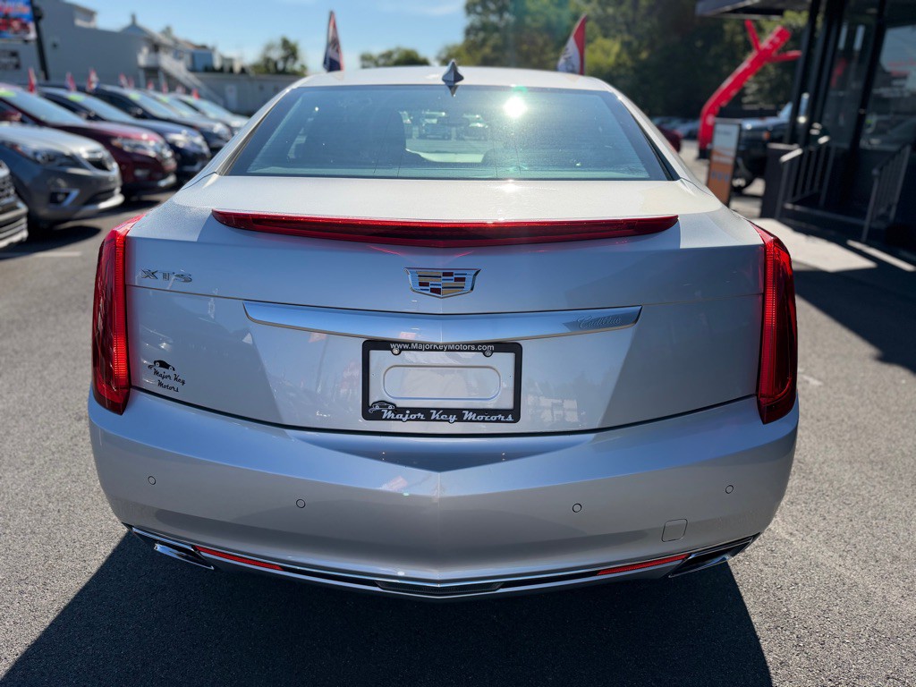 2017 Cadillac XTS Image 5
