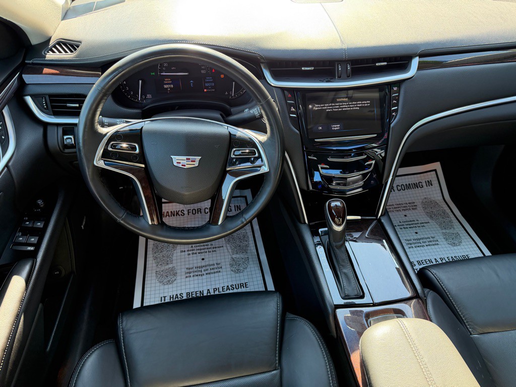 2017 Cadillac XTS Image 10