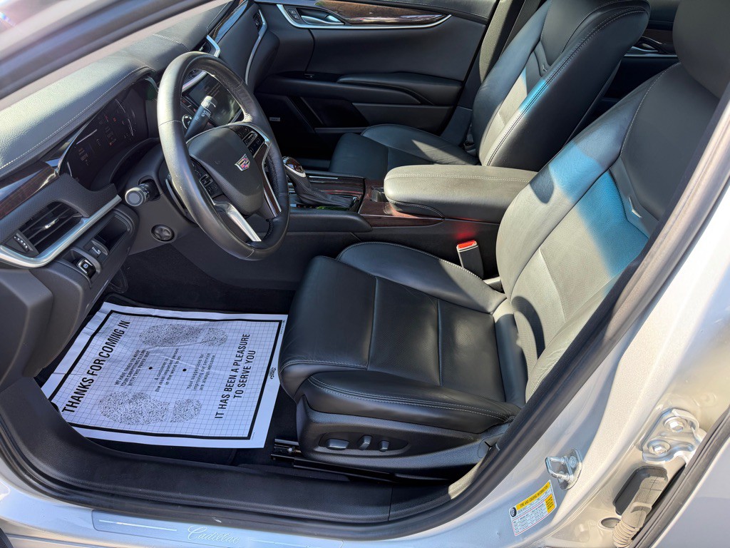 2017 Cadillac XTS Image 13