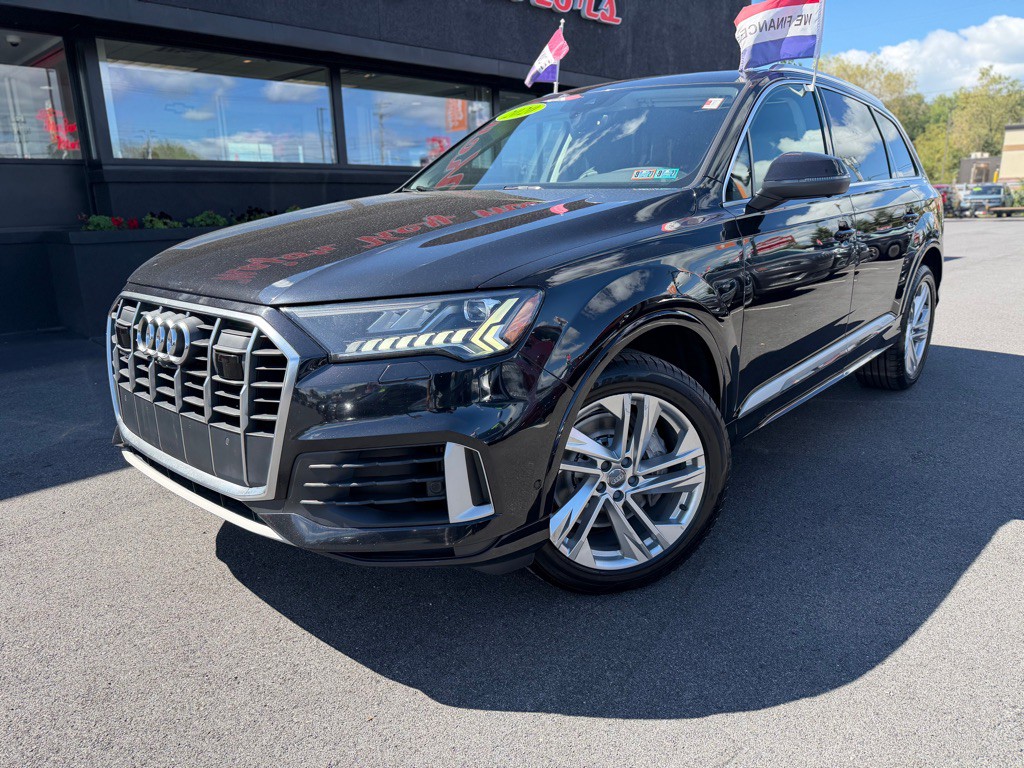 2020 Audi Q7 Image 2