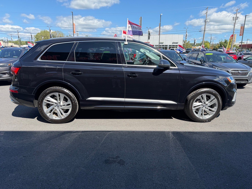 2020 Audi Q7 Image 8