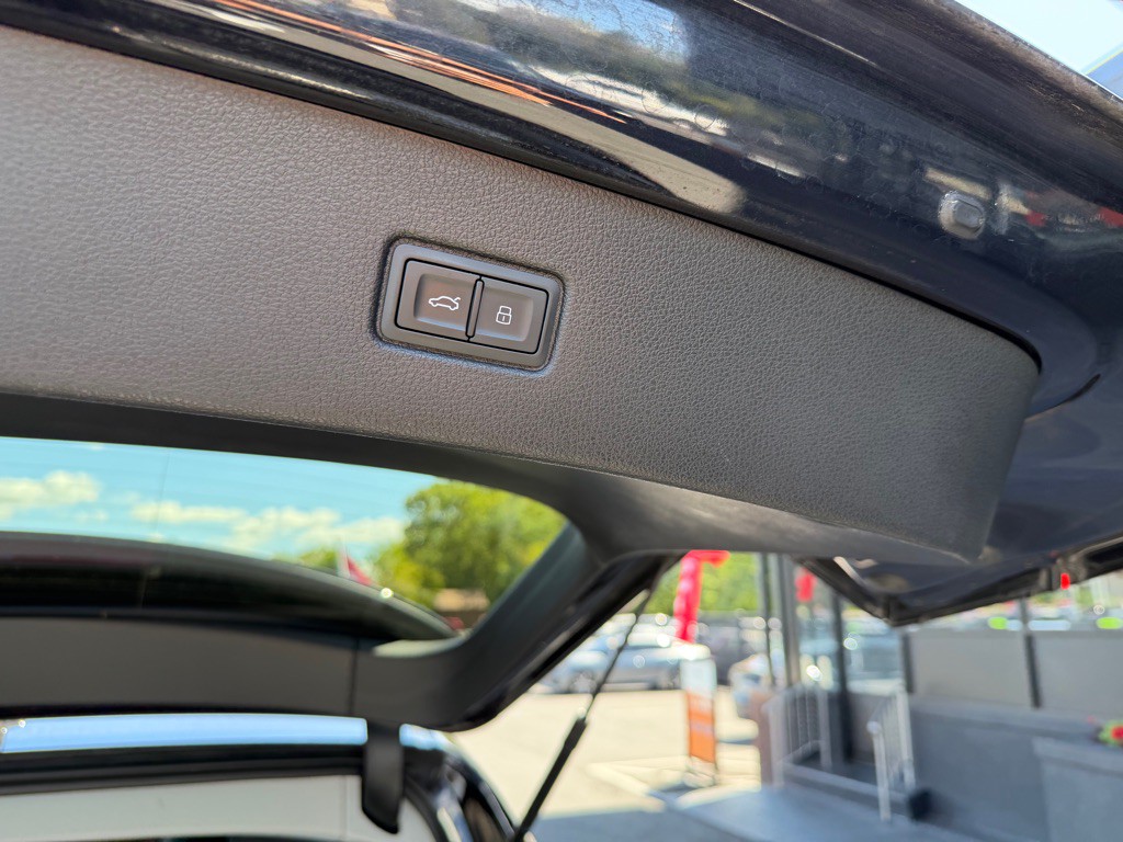 2020 Audi Q7 Image 26