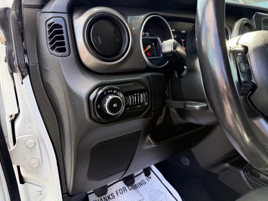 2018 Jeep Wrangler Unlimited Image 13