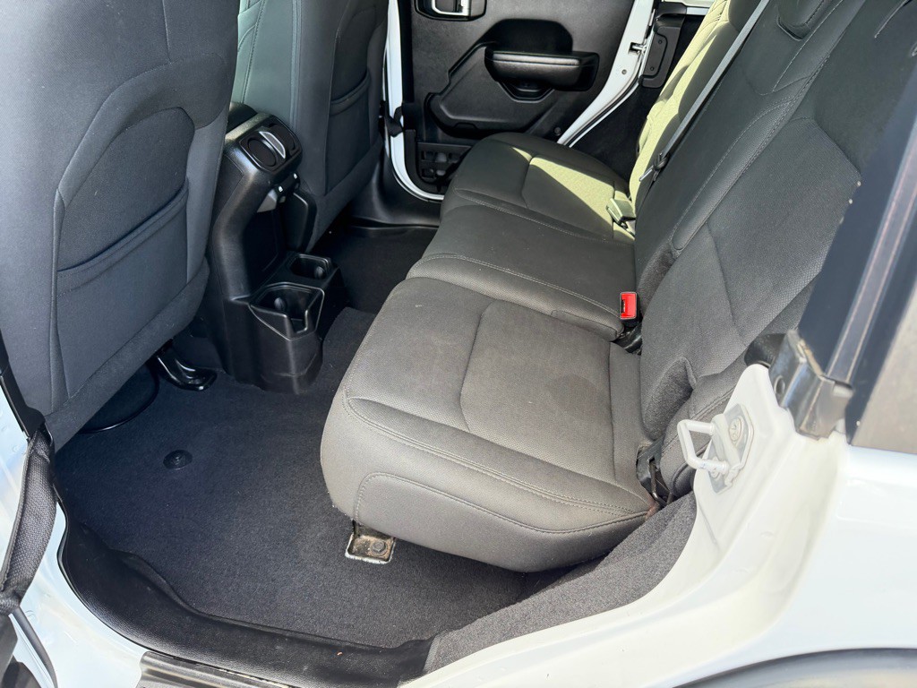 2018 Jeep Wrangler Unlimited Image 20