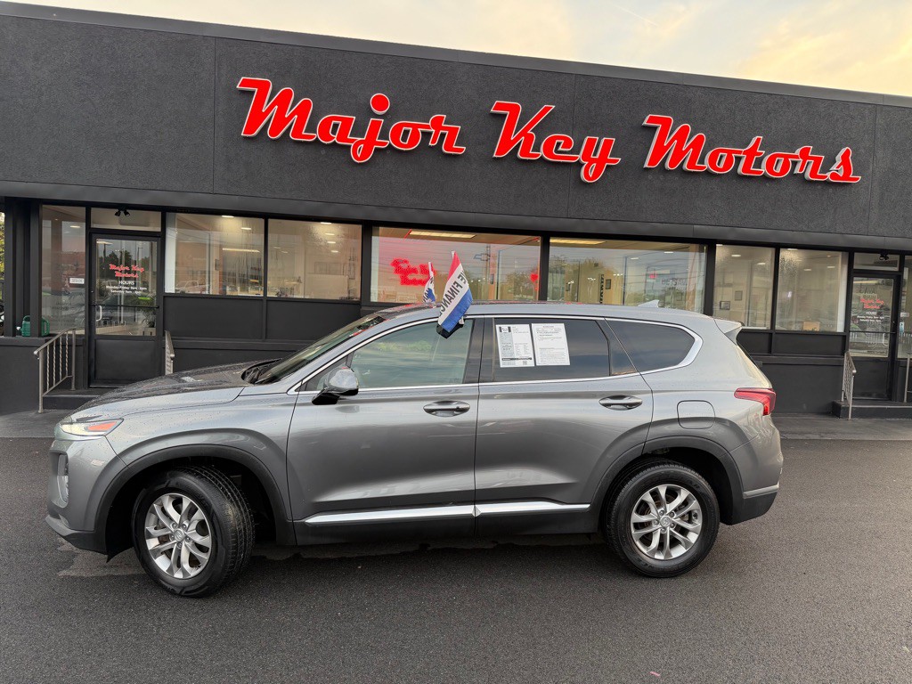 2019 Hyundai Santa Fe Image 3