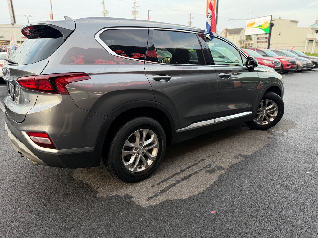2019 Hyundai Santa Fe Image 7