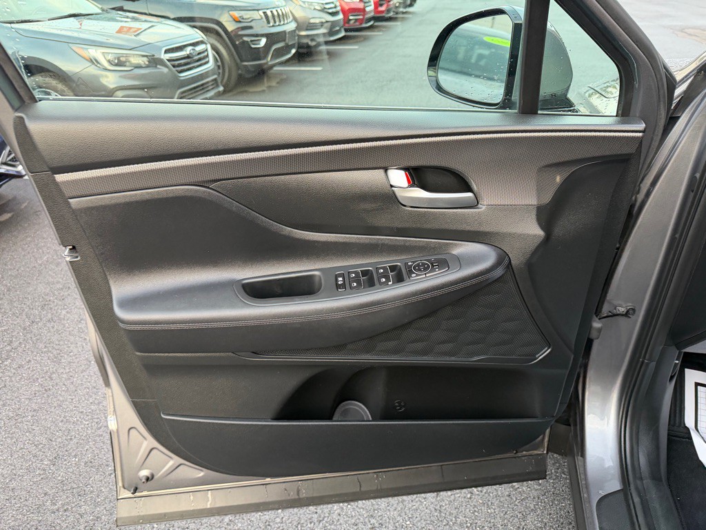 2019 Hyundai Santa Fe Image 11