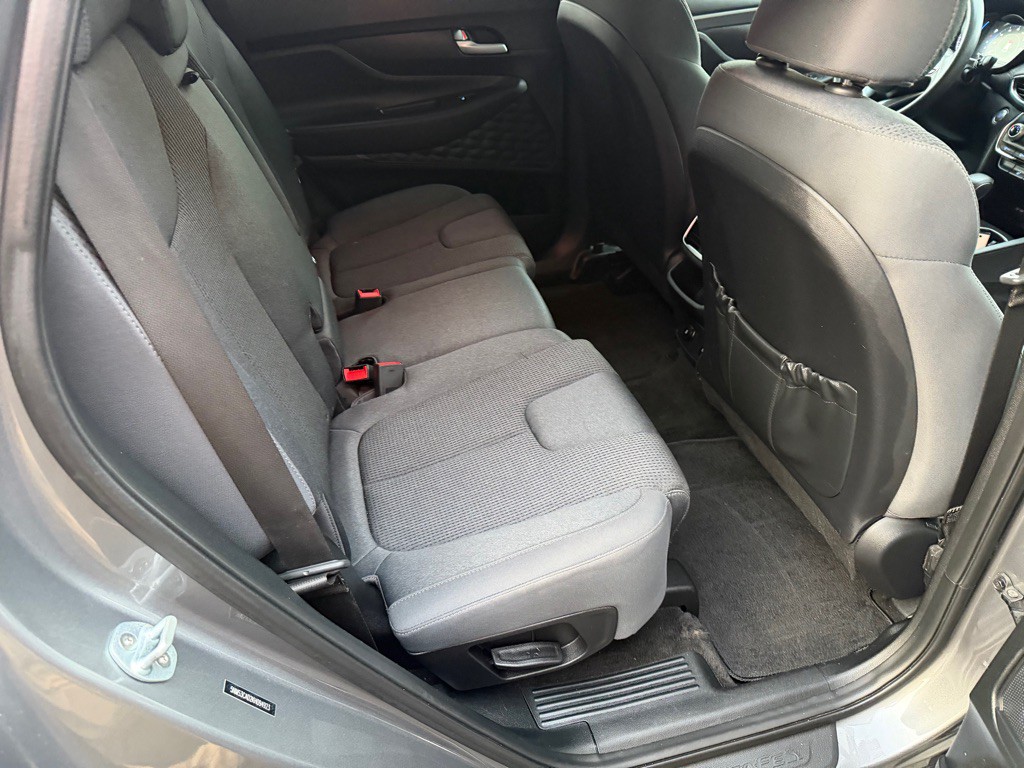 2019 Hyundai Santa Fe Image 24