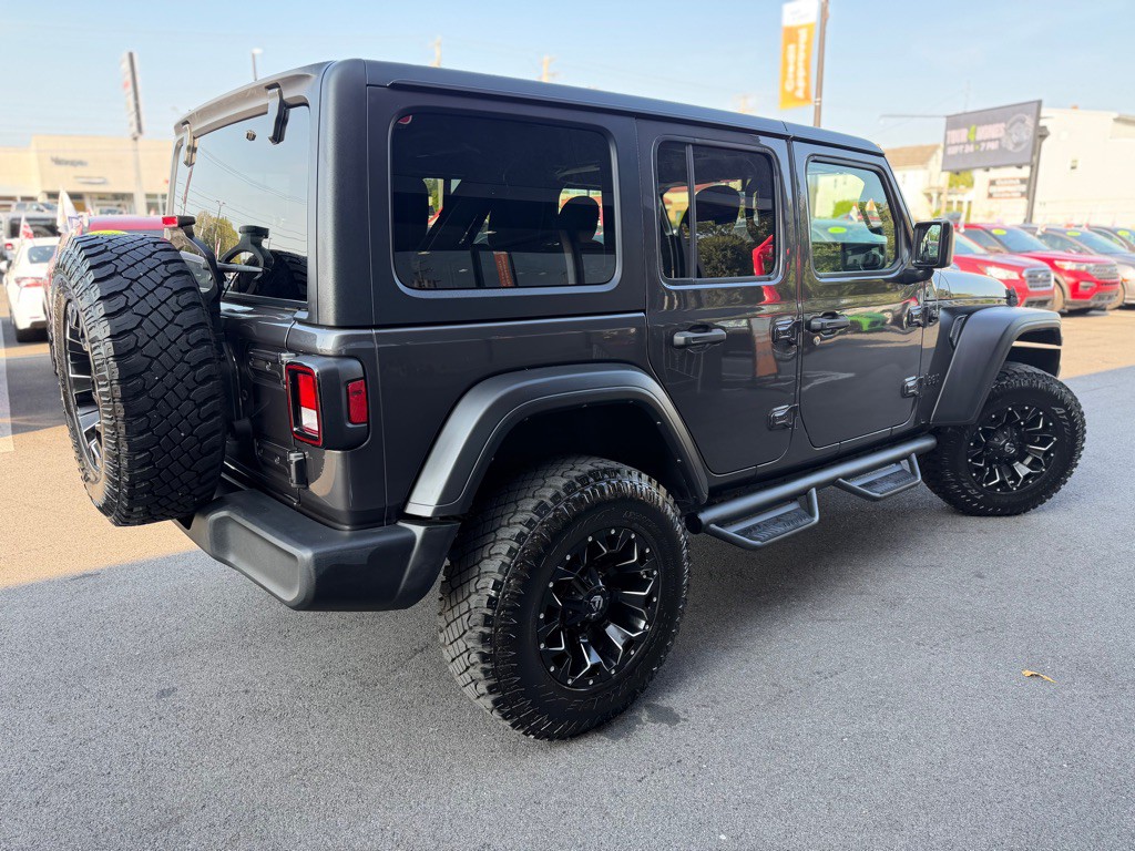 2023 Jeep Wrangler Image 7