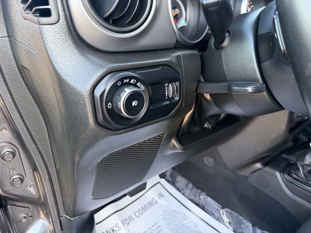 2023 Jeep Wrangler Image 13