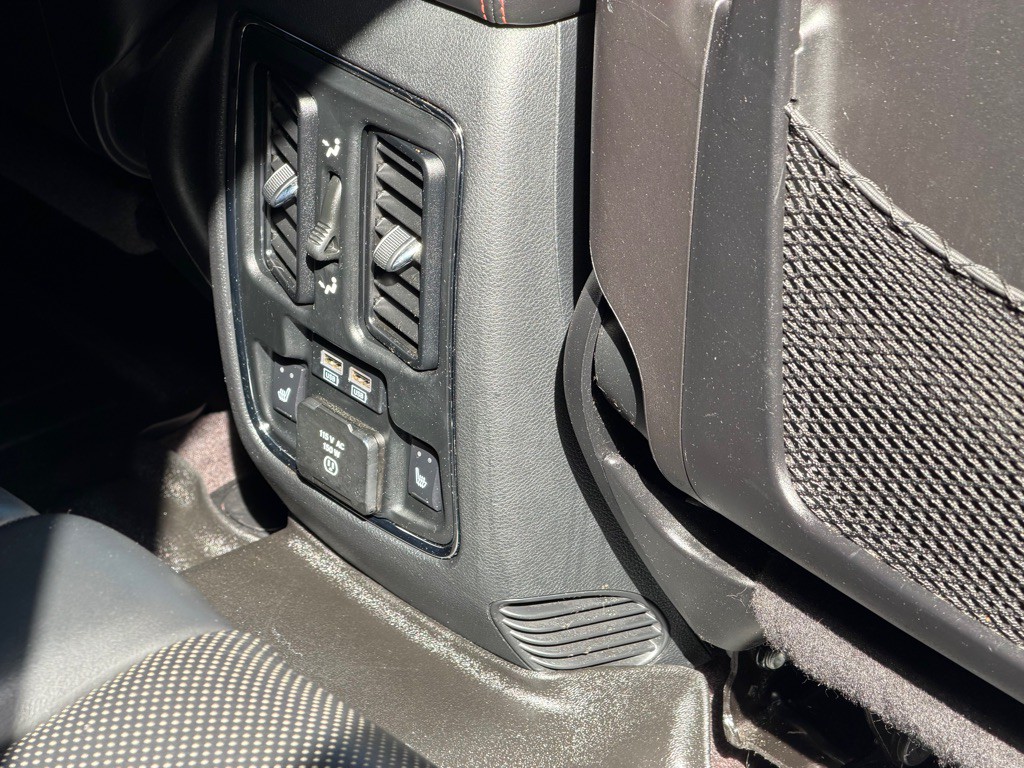2016 Jeep Grand Cherokee Image 27