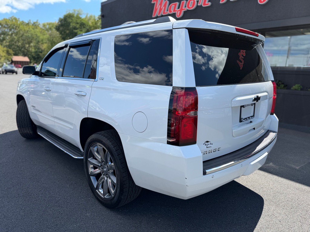 2016 Chevrolet Tahoe Image 4