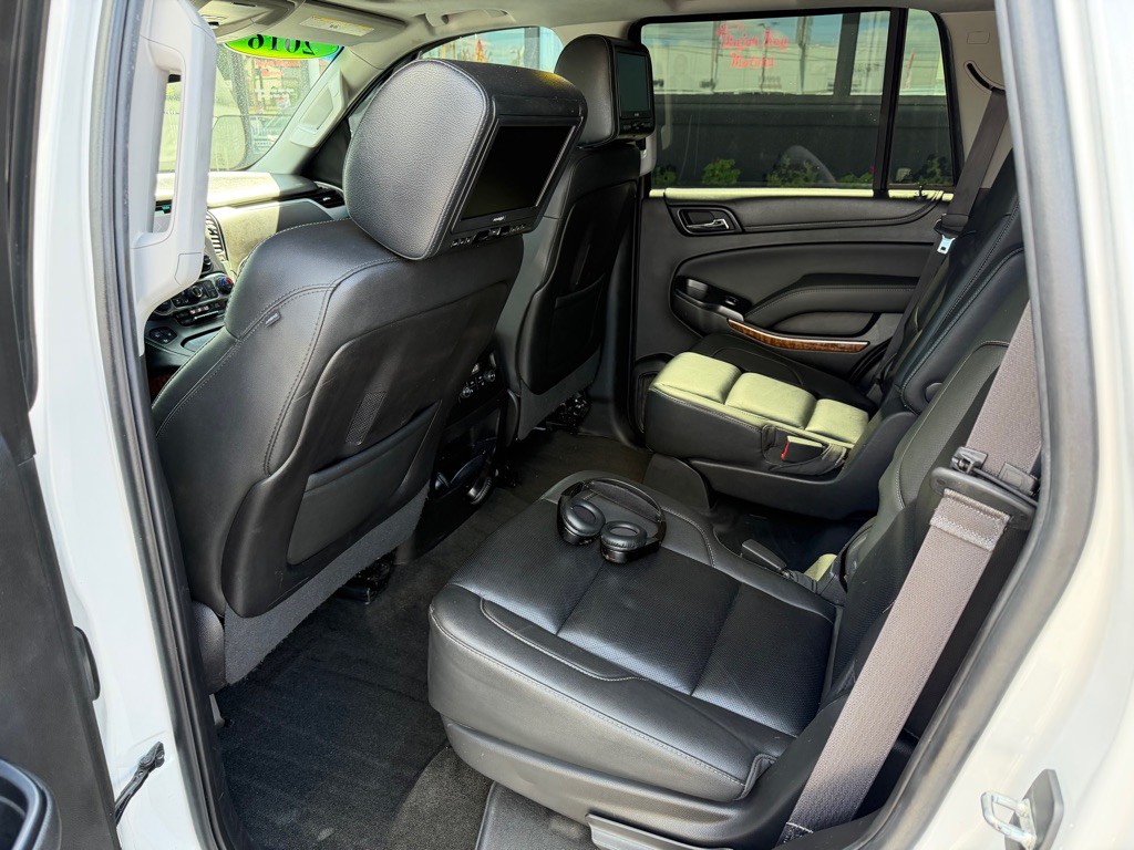 2016 Chevrolet Tahoe Image 11