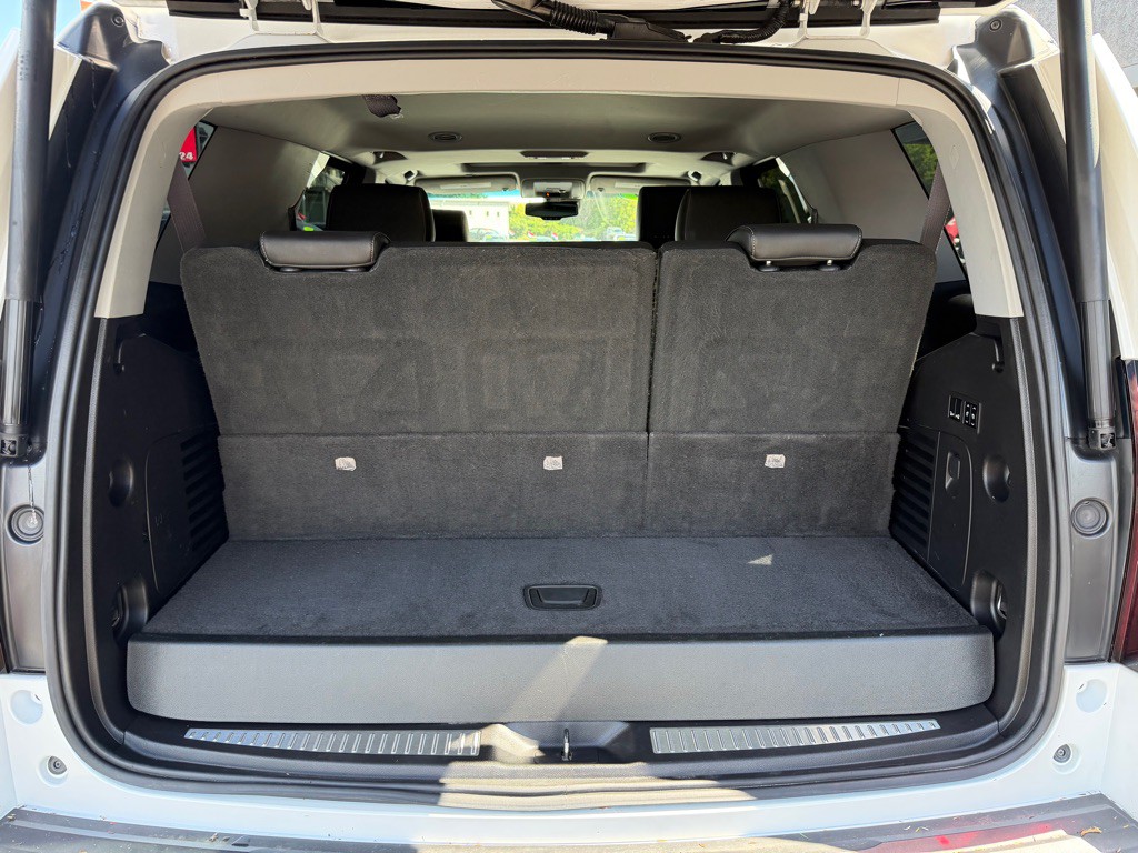 2016 Chevrolet Tahoe Image 14