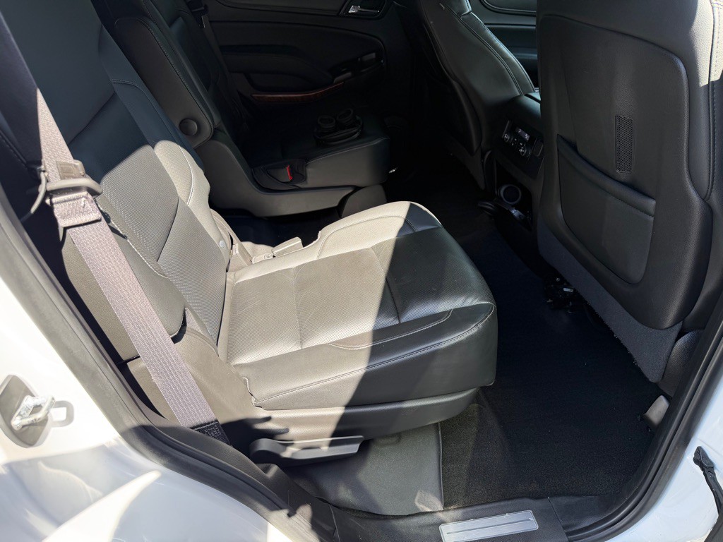 2016 Chevrolet Tahoe Image 17