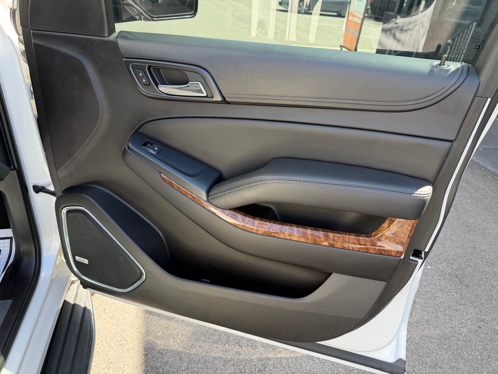 2016 Chevrolet Tahoe Image 19