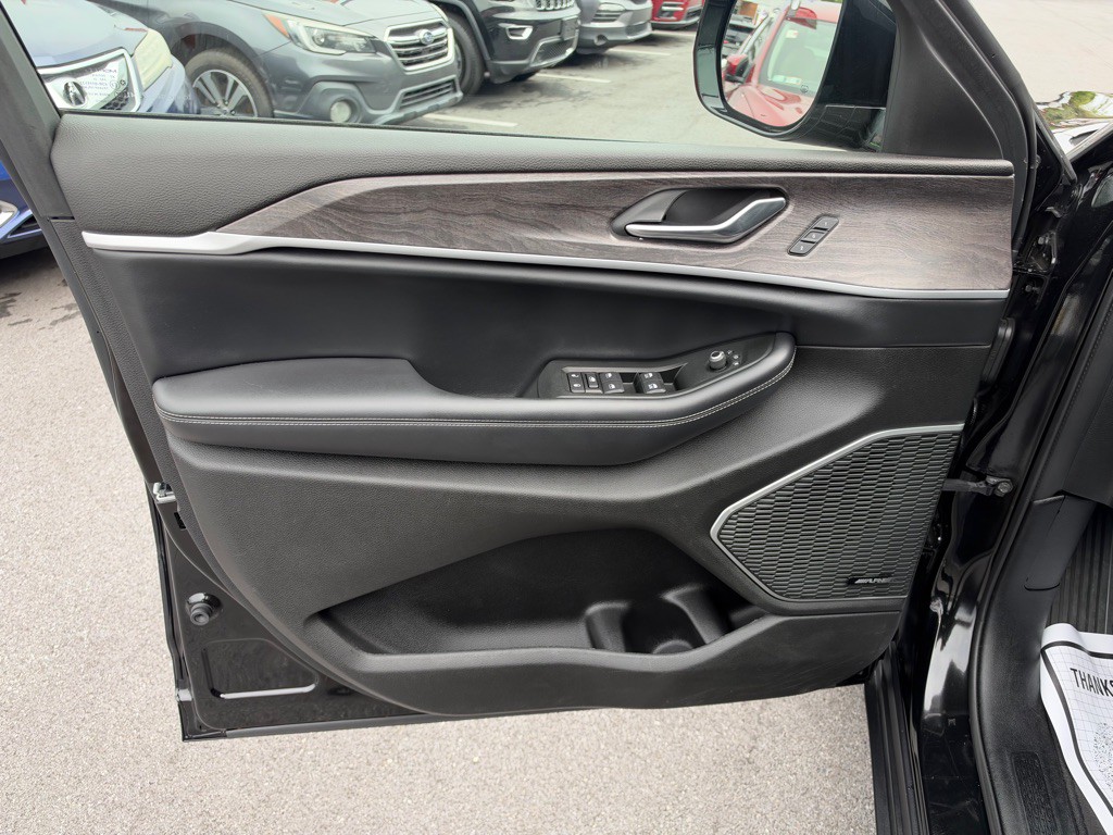 2021 Jeep Grand Cherokee Image 12