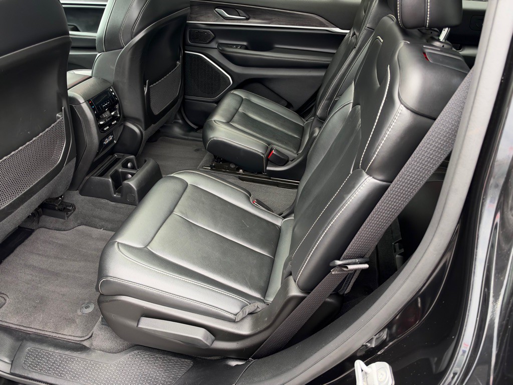 2021 Jeep Grand Cherokee Image 21