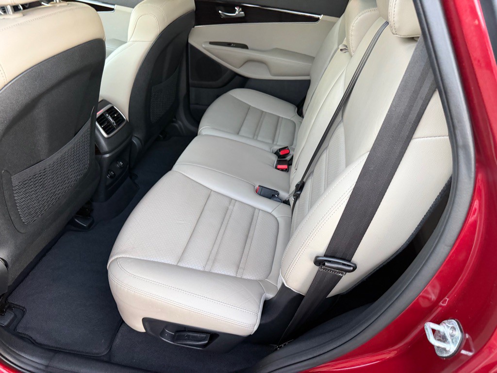 2020 Kia Sorento Image 21