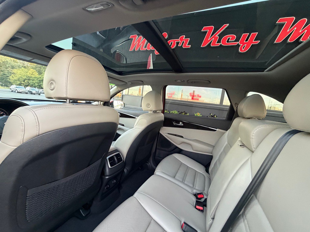 2020 Kia Sorento Image 23