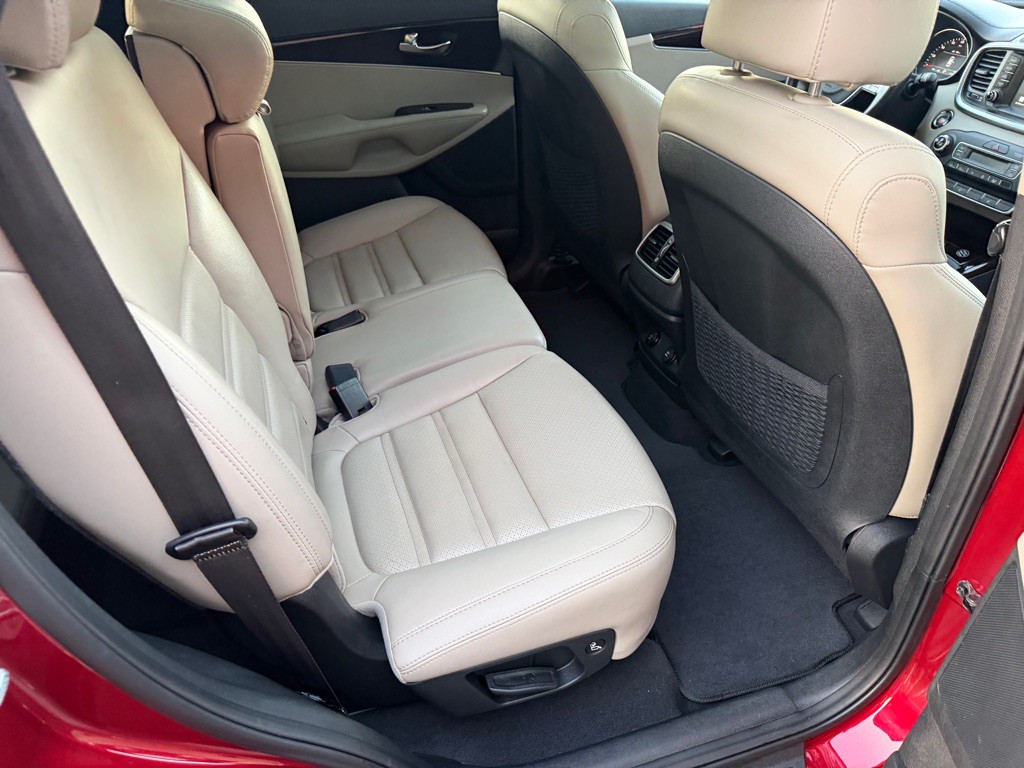 2020 Kia Sorento Image 28