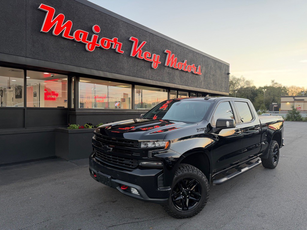 2020 Chevrolet Silverado 1500 Image 2