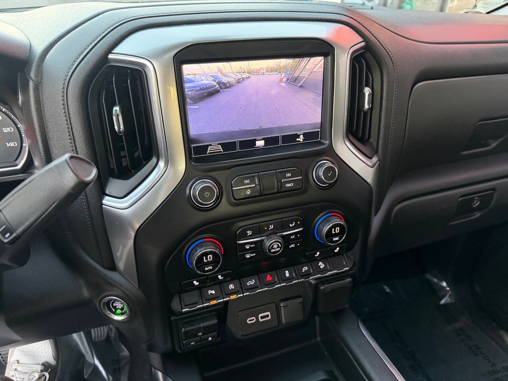 2020 Chevrolet Silverado 1500 Image 18