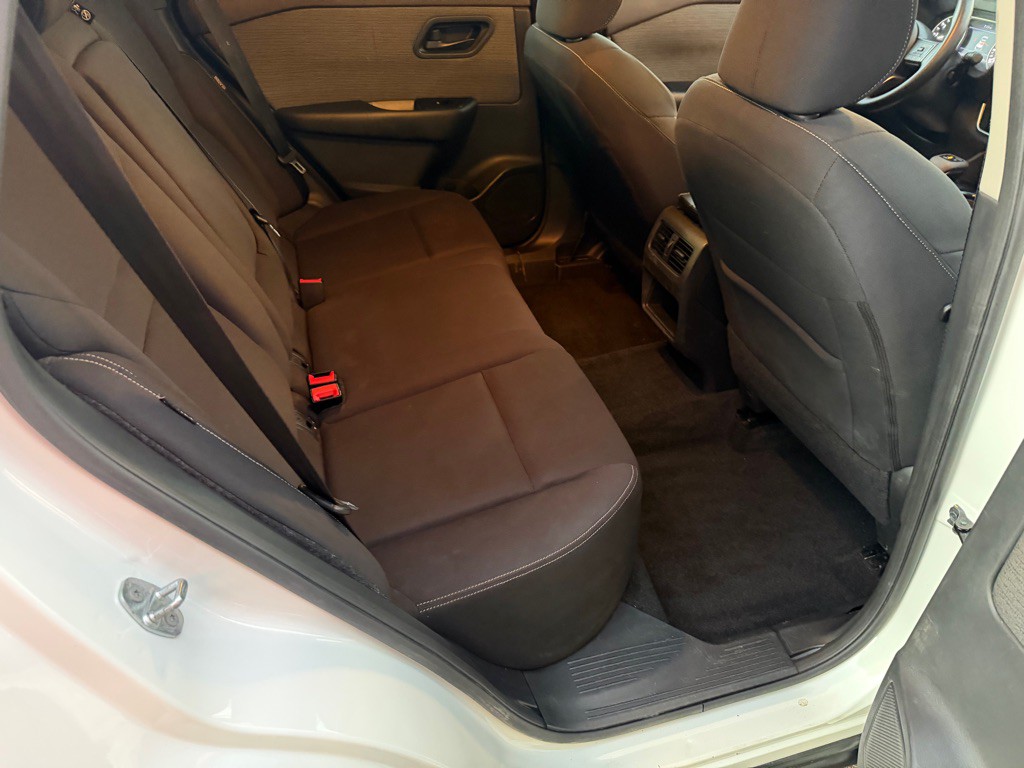 2023 Nissan Rogue Image 23