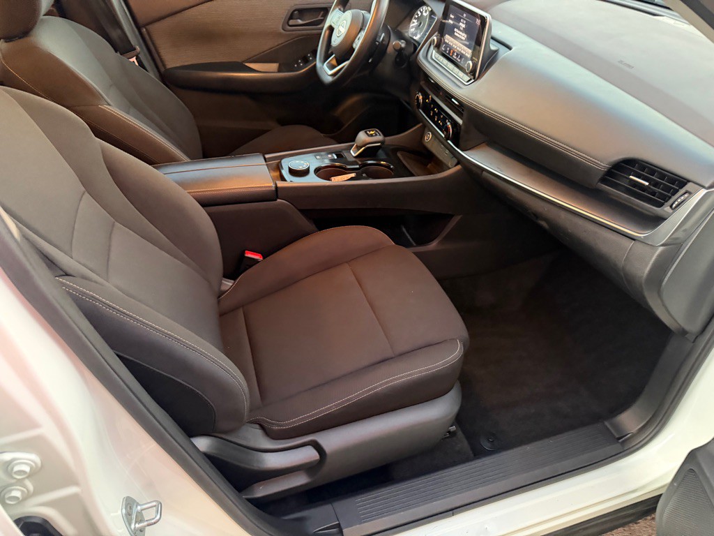 2023 Nissan Rogue Image 25