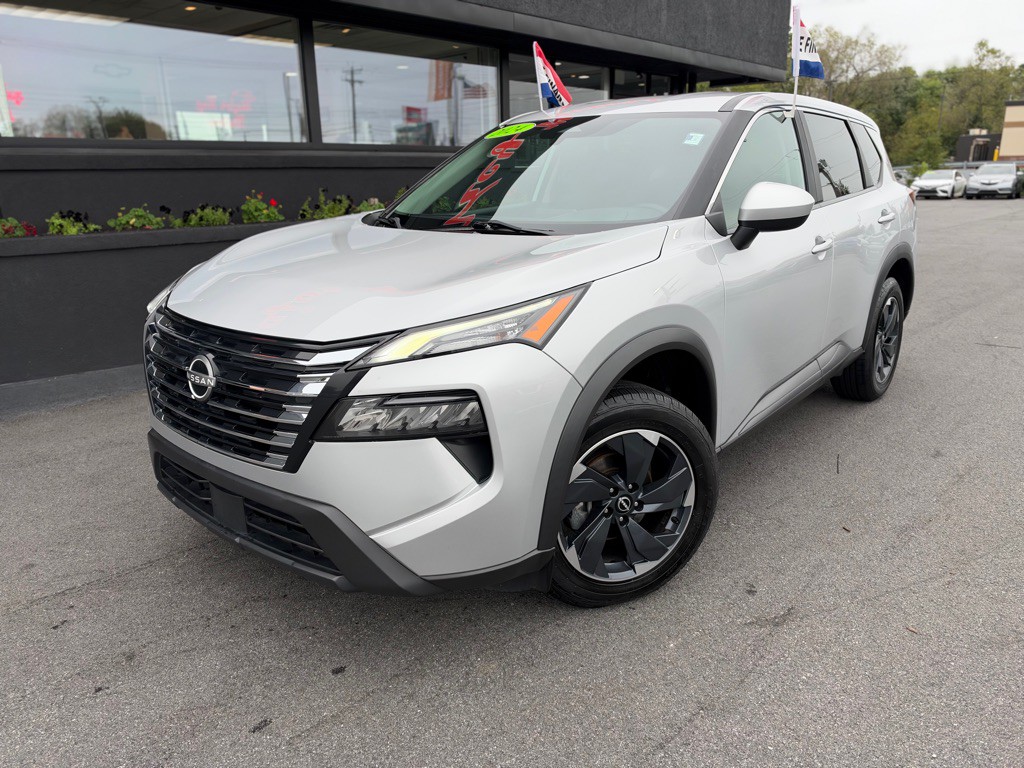 2024 Nissan Rogue Image 2