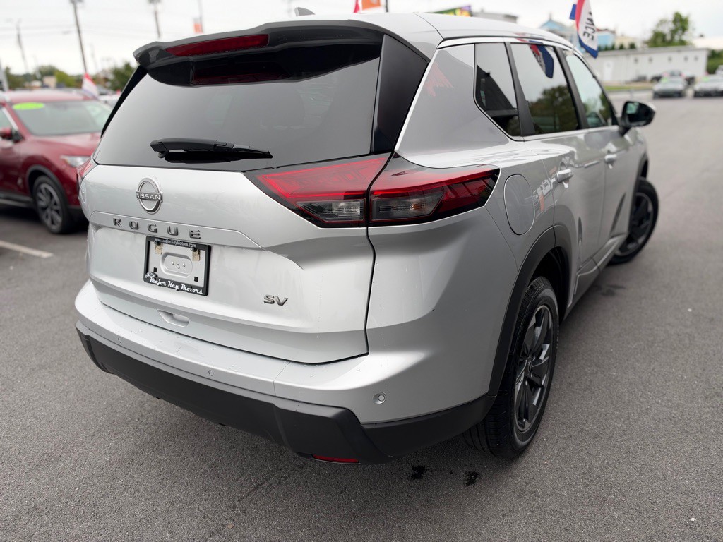 2024 Nissan Rogue Image 6