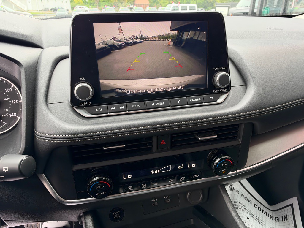 2024 Nissan Rogue Image 16